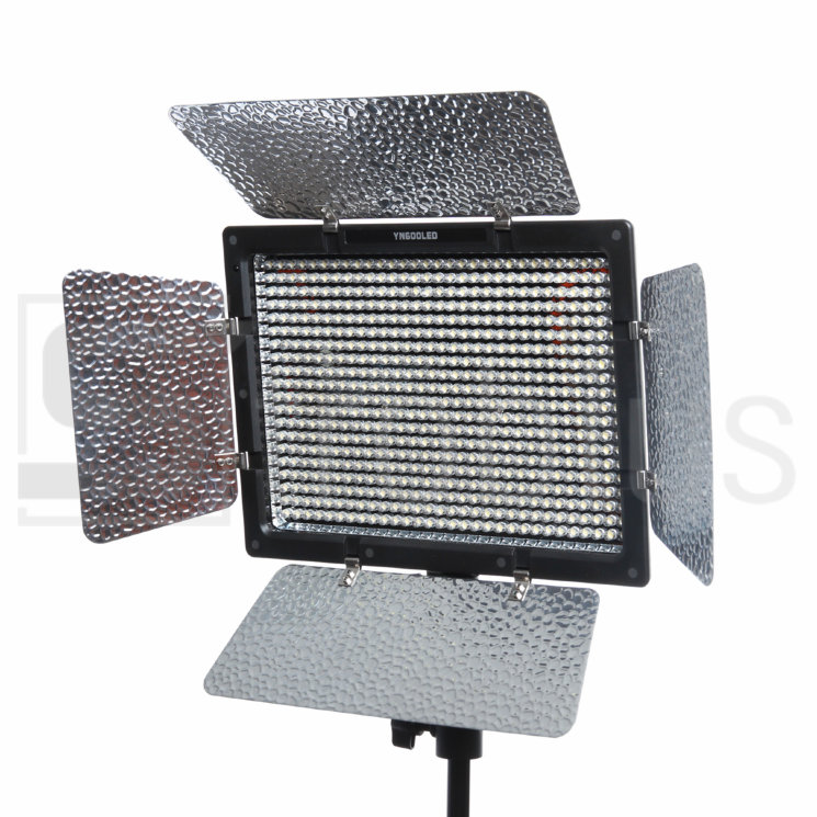 LED осветитель Yongnuo YN-600 (3200-5500K)