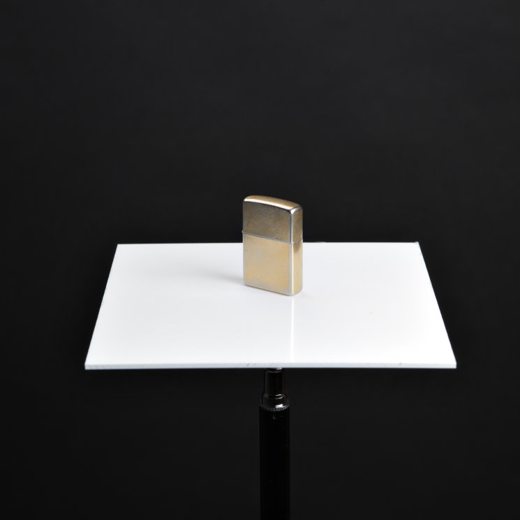 Столик предметный глянцевый, 20х20 см, белый
